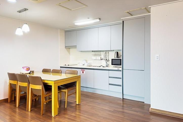 Mohang Haenaru Family Hotel Buan Room photo